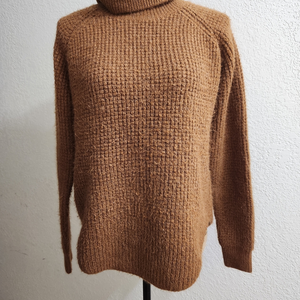 Kuhl Women's Tan Sweater